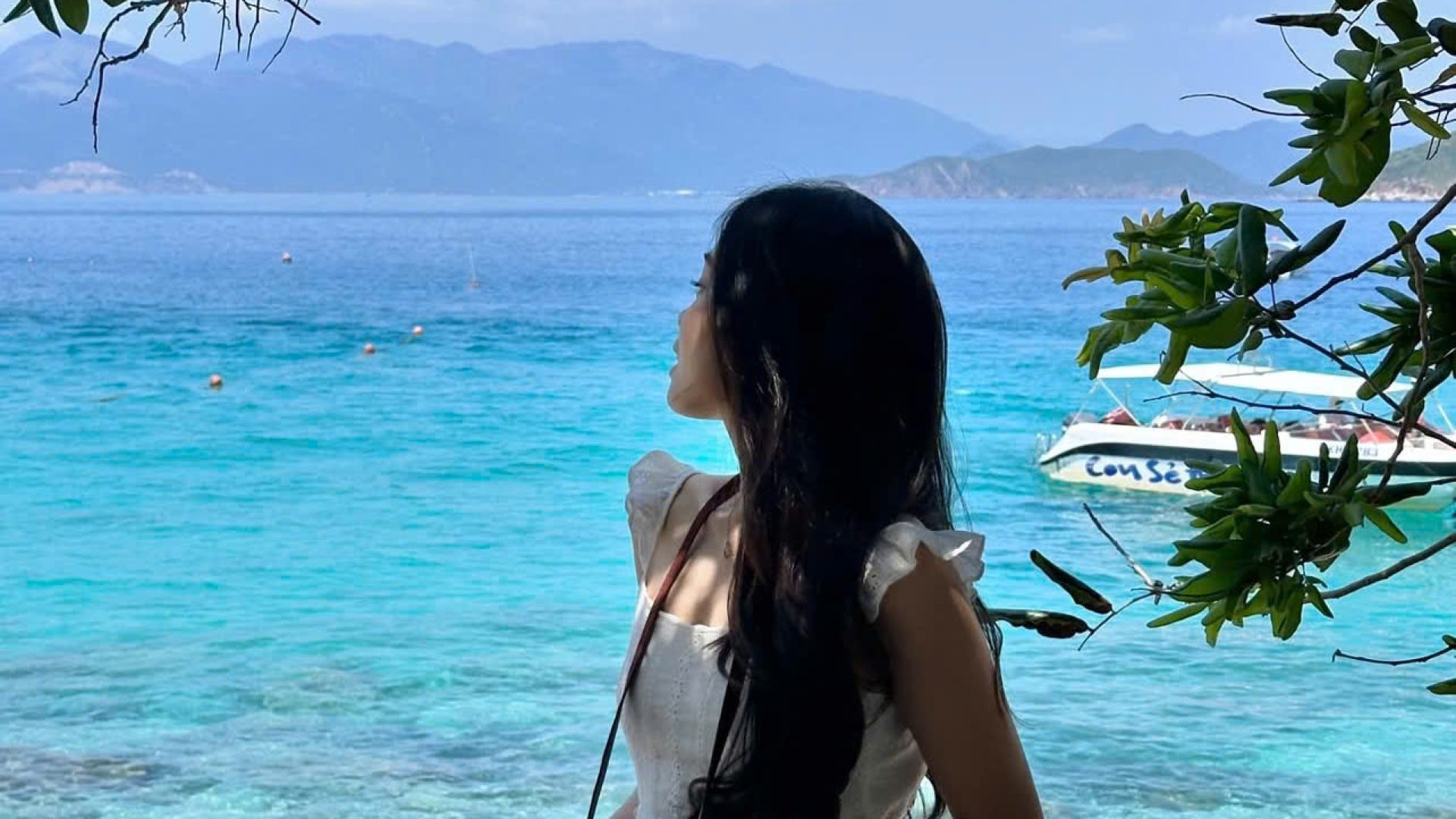 z7142561524969_7cc1bb3d7f5448070499c0d5973c7631