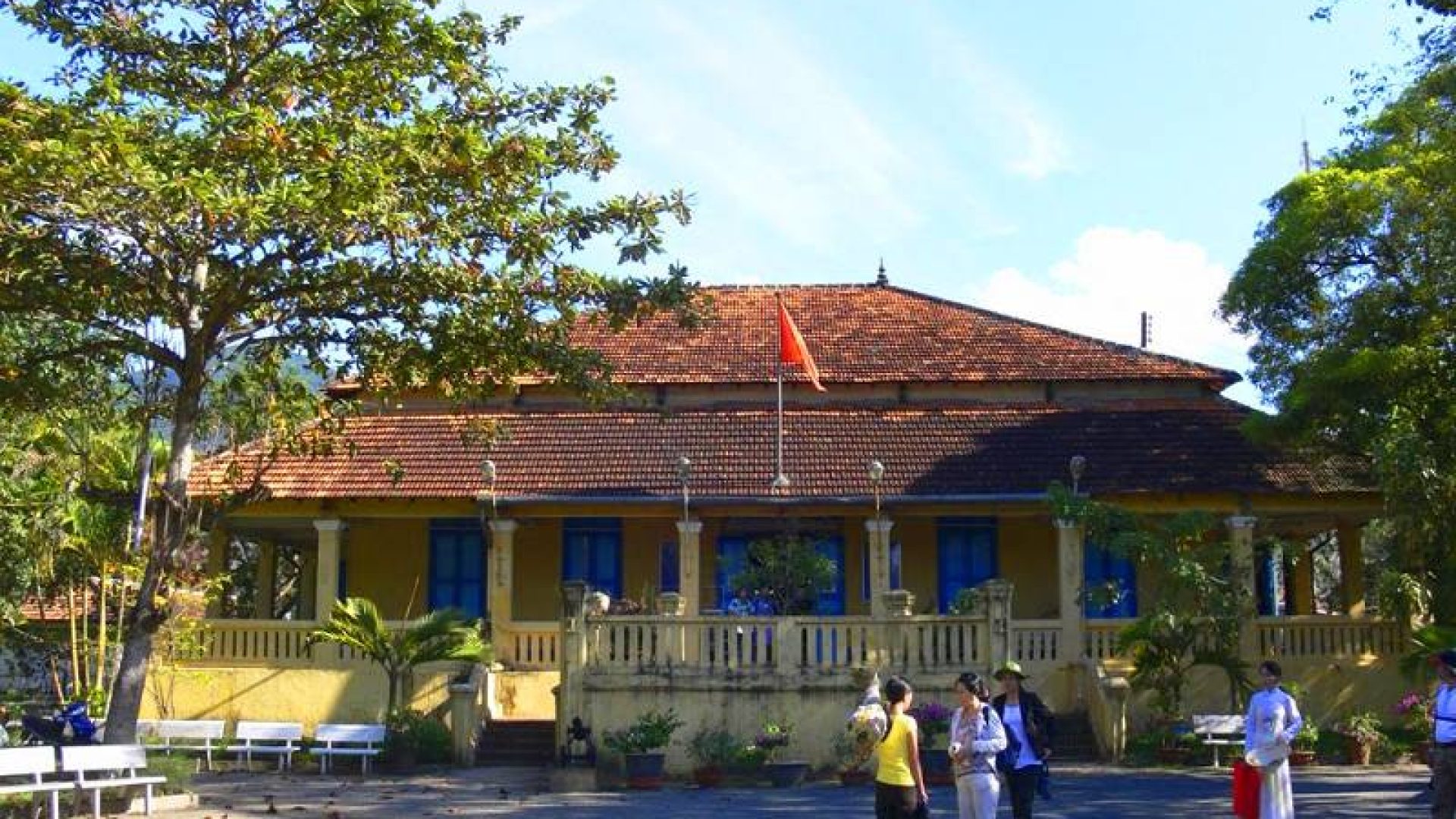 at_dinh-chua-dao-con-dao_7e9aa96b7fd25cecb9c517cd84a9925d