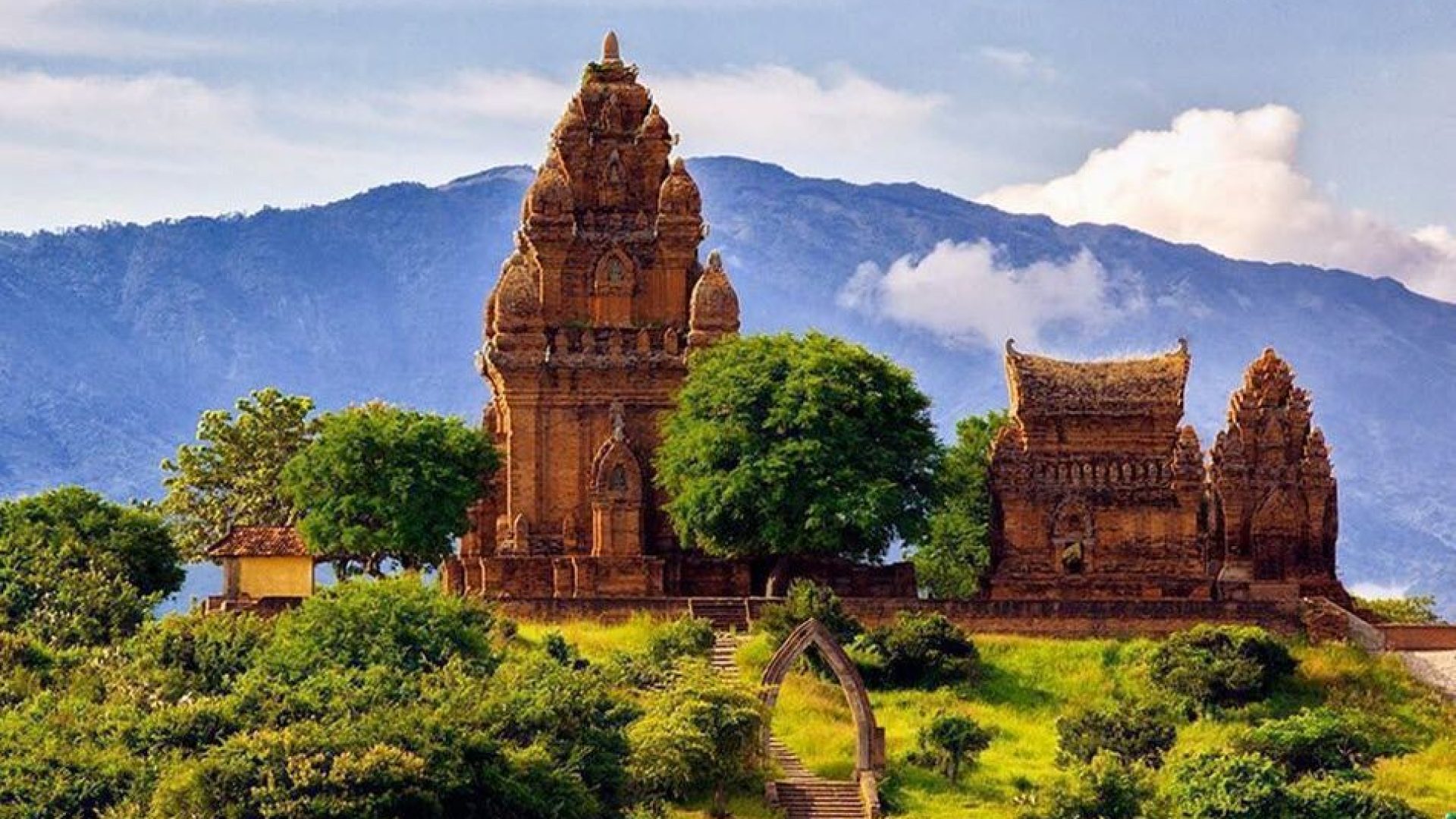 thap-cham-poklong-garai