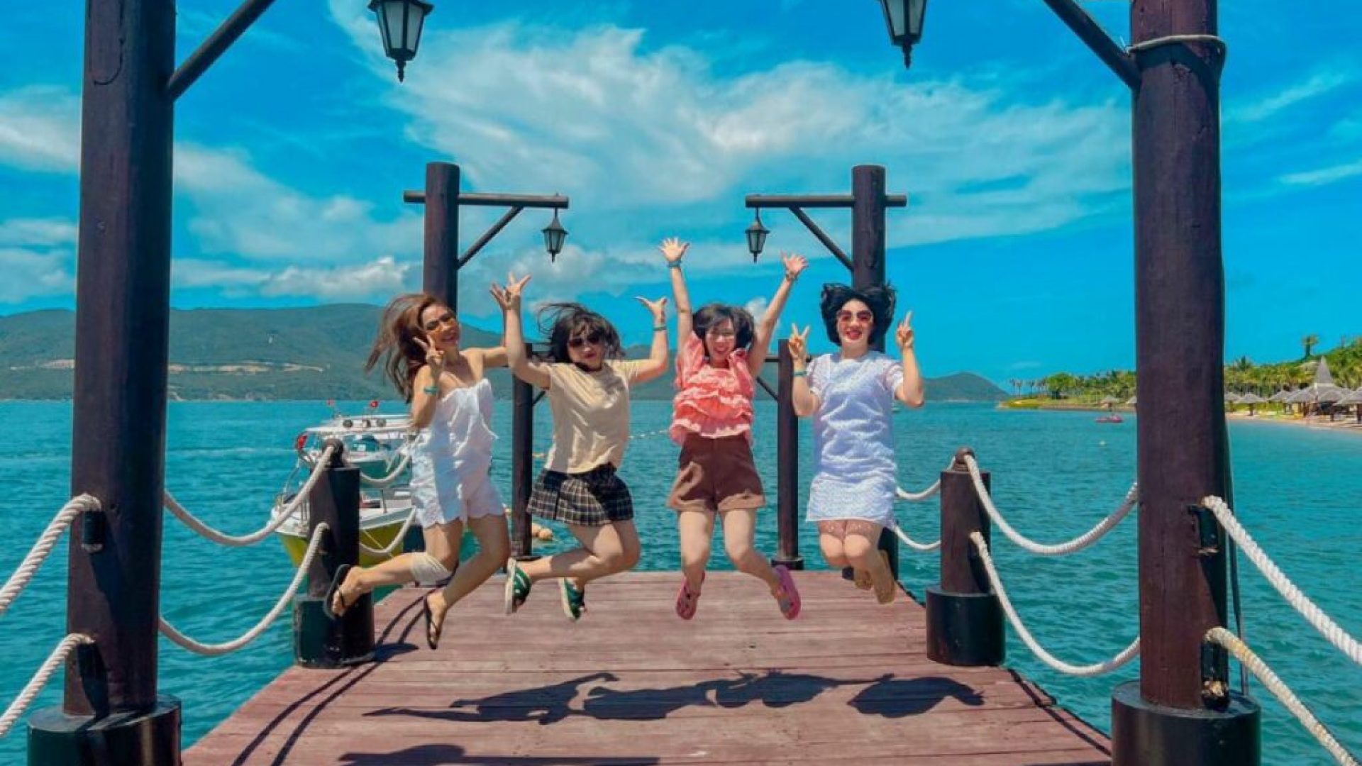 dat-ve-di-hon-tam-nhu-the-nao-01-1024x683