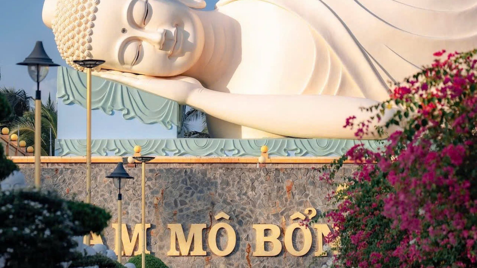 z7164109940235_18199365dcb118347f5065c326157e31