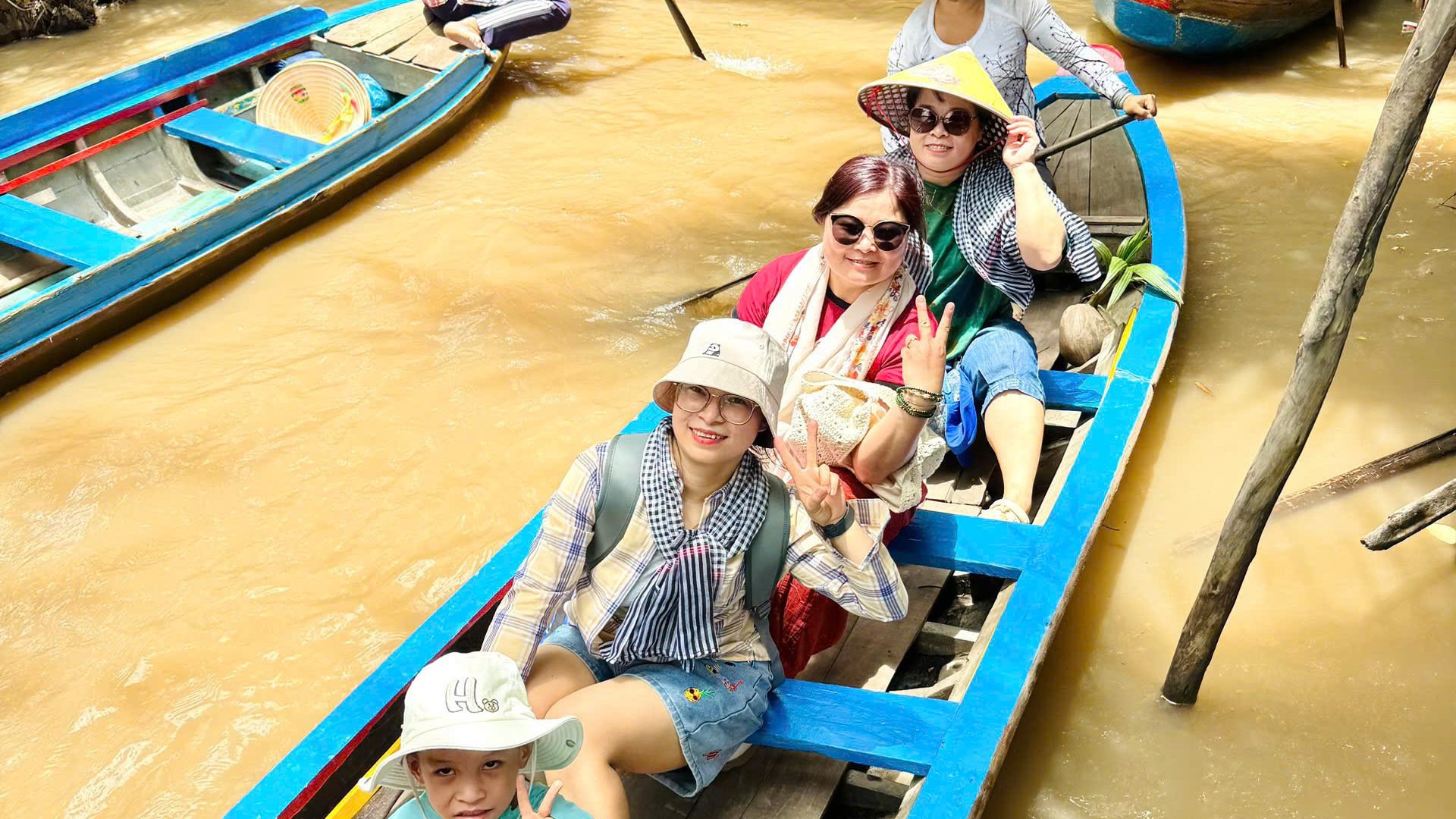 z7073442392268_3f417ab2c37bc36b237efa2ac88eb5a7