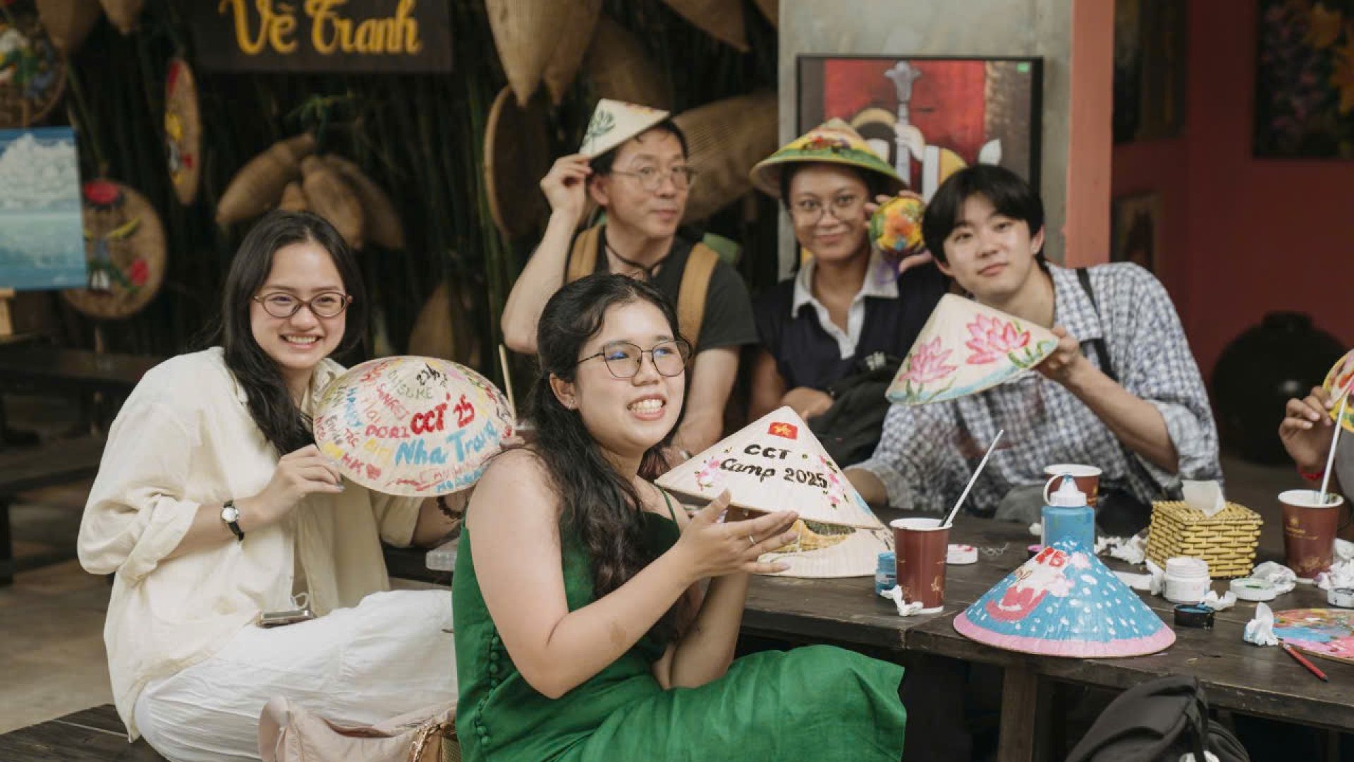 z6915441570989-8c1f9415236605a07349c5fed6ed631c-1755416379