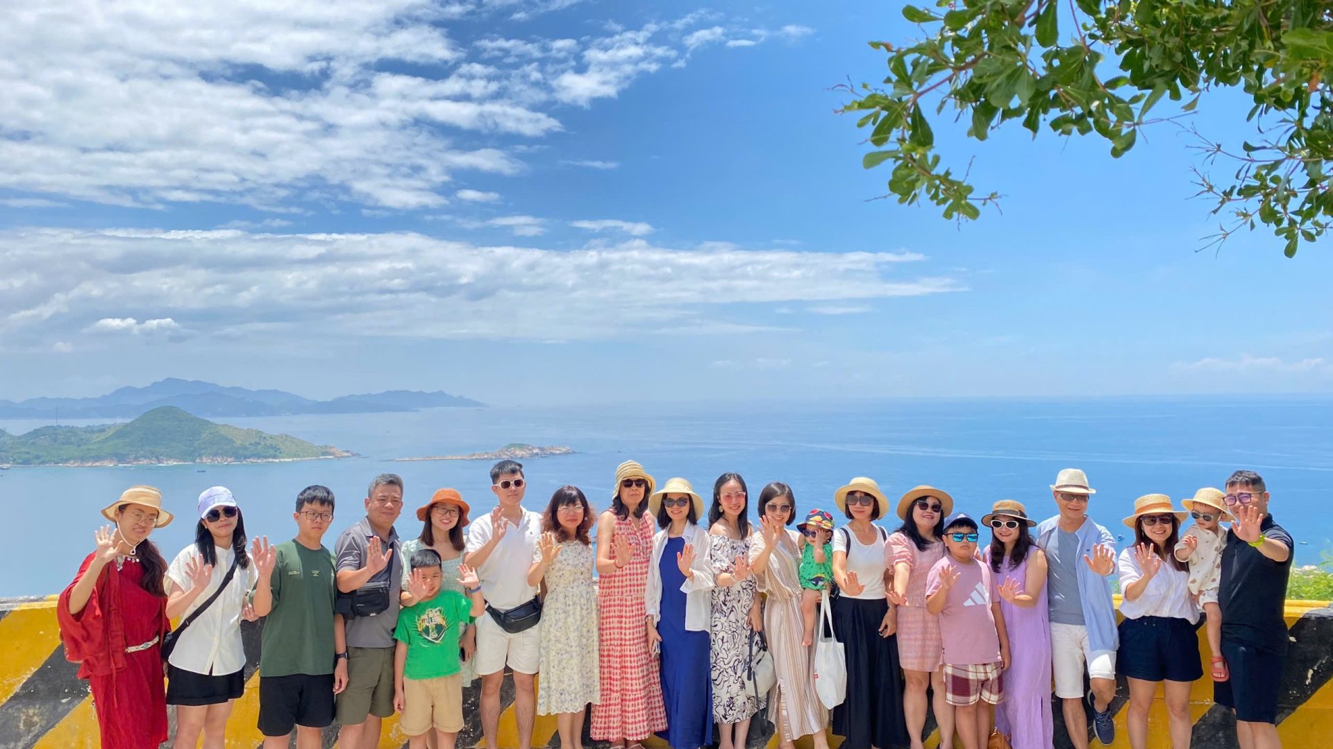 z6777390066990_fad31252412f21b5b8c1d9dab5a6778d